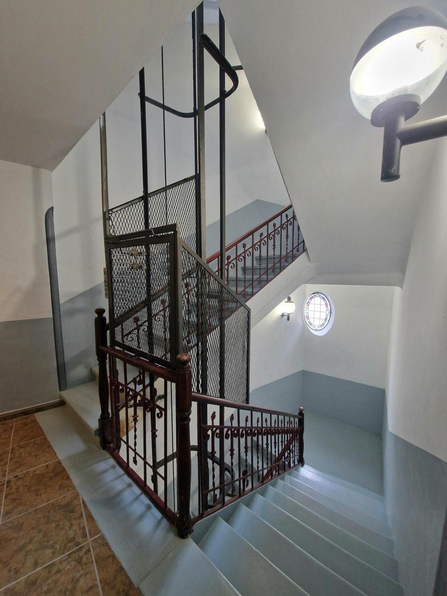 Hostal Rugaca Huesca Exteriör bild