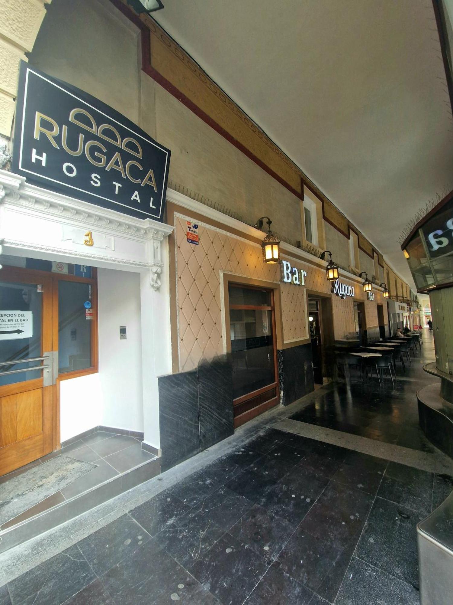 Hostal Rugaca Huesca Exteriör bild